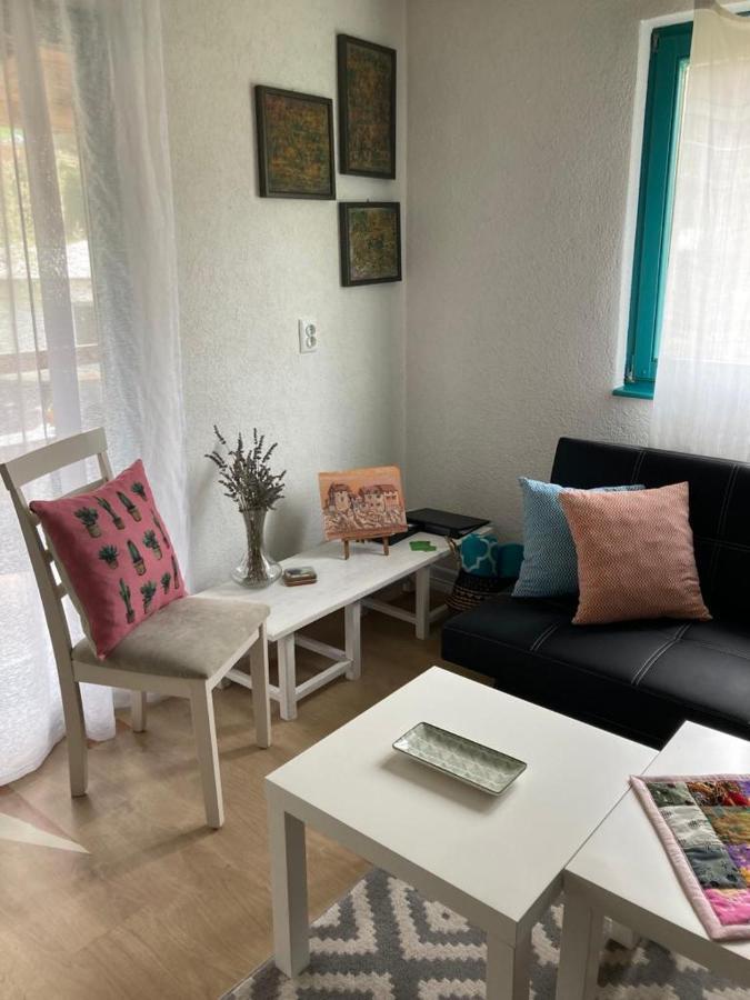Holiday Home Tunnel Ravne Visoko Ngoại thất bức ảnh