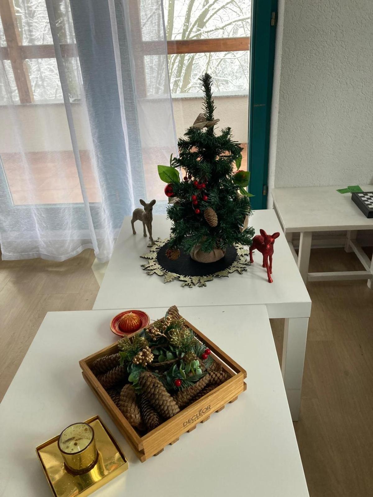 Holiday Home Tunnel Ravne Visoko Ngoại thất bức ảnh