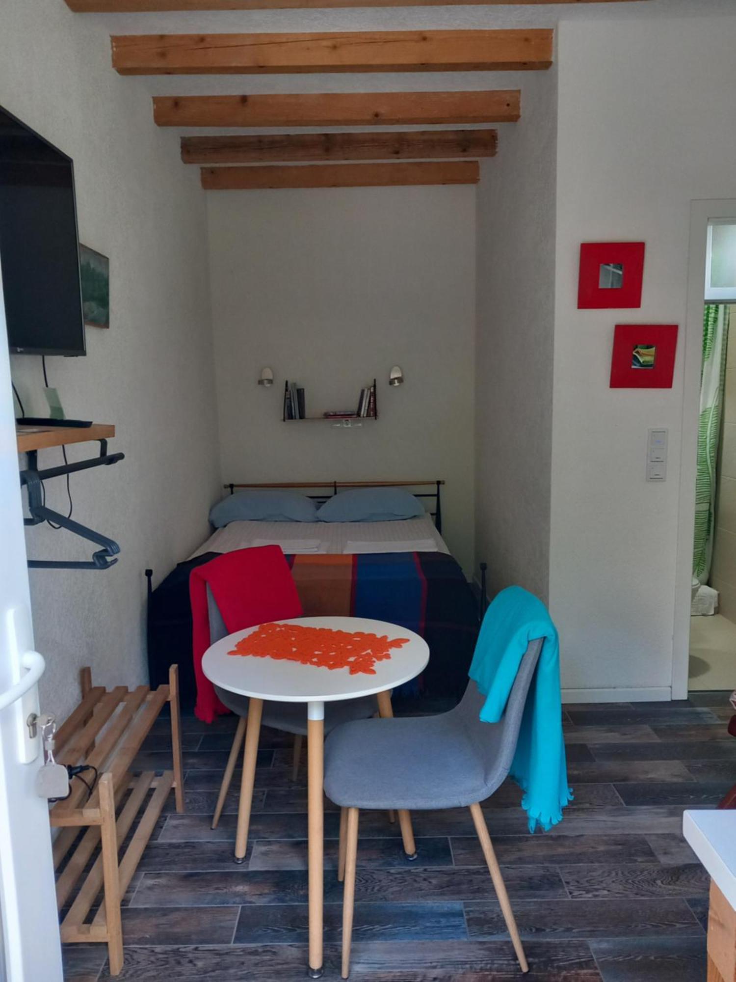 Holiday Home Tunnel Ravne Visoko Ngoại thất bức ảnh
